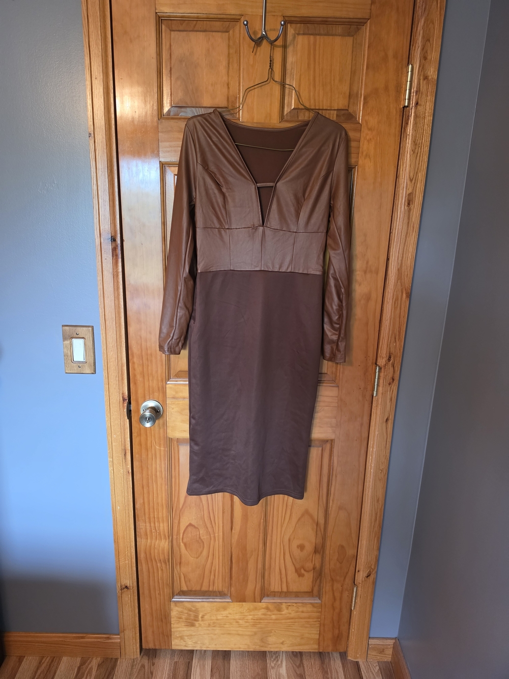 Brown V-Neck Long Sleeve Women’s Dress